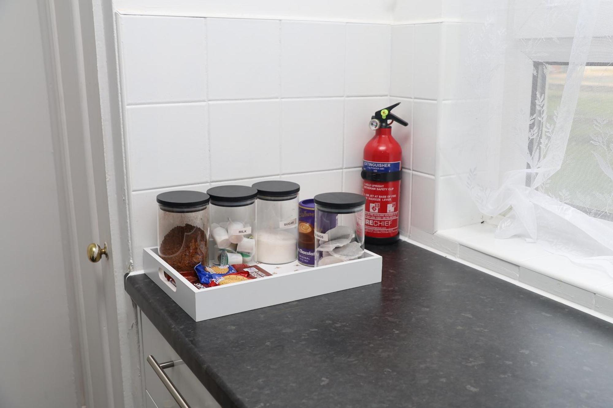 Superb 3 Bedroom Flat In Stafford Exterior photo